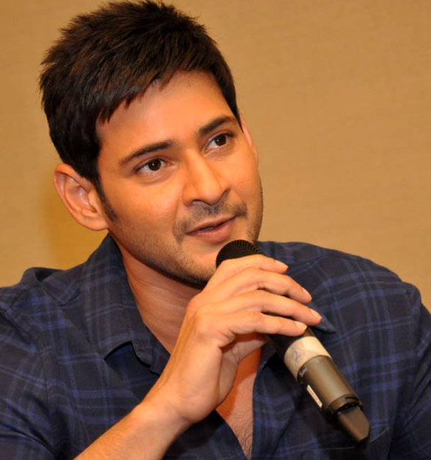 mahesh babu,spyder movie,director a r murugadoss,mahesh babu in tv interview,ram charan,chiranjeevi family  మహేష్... ఇంటర్వ్యూ లో కొన్ని మీ కోసం..! 